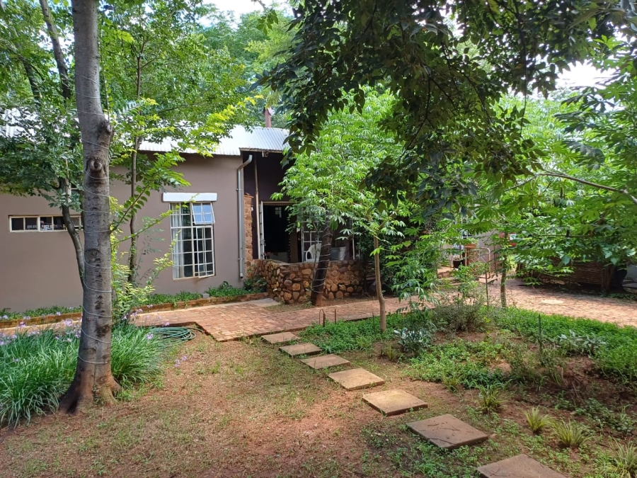 9 Bedroom Property for Sale in Scheerpoort A H North West